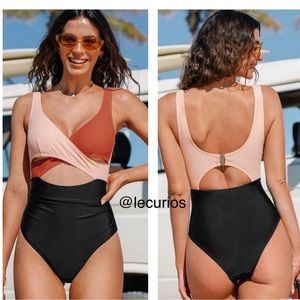 NWT Cupshe Color Block One Piece Swimsuit Medium
